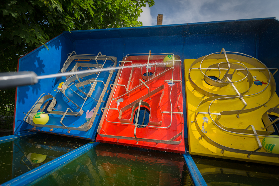 Geschicklichkeitsspiele und Wasserspiele