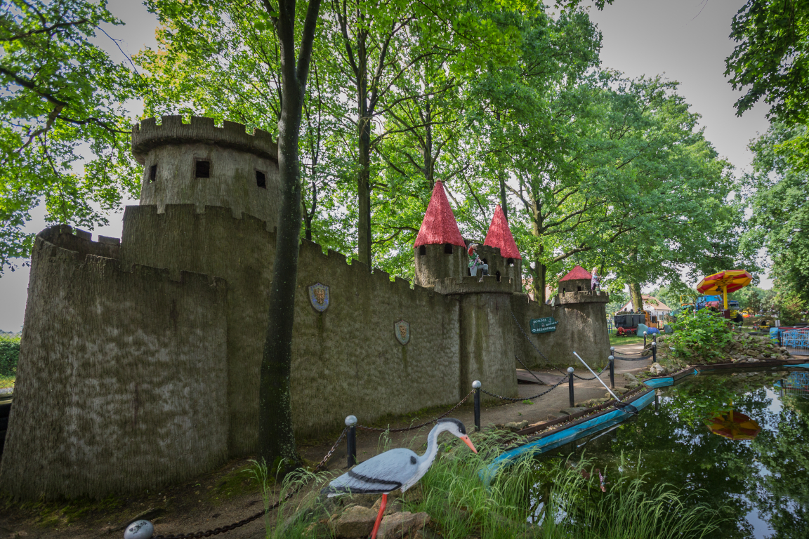 Große Ritterburg zum Klettern